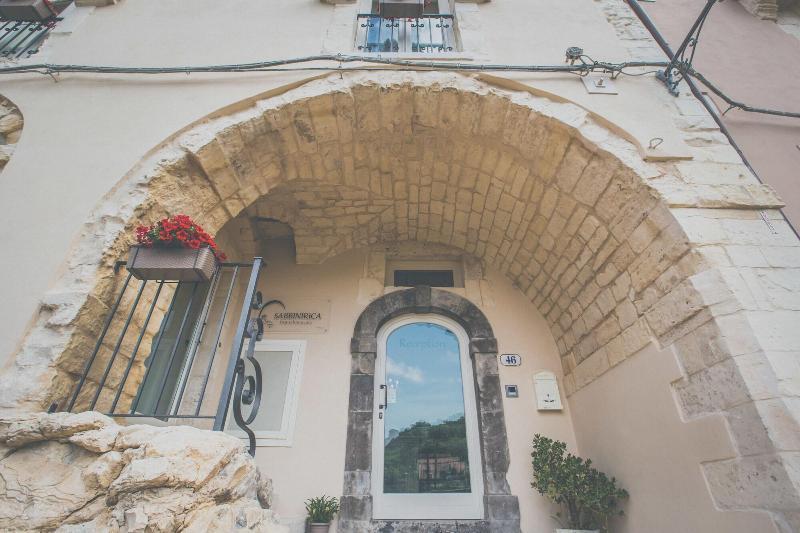 Sabbinirica Guest house